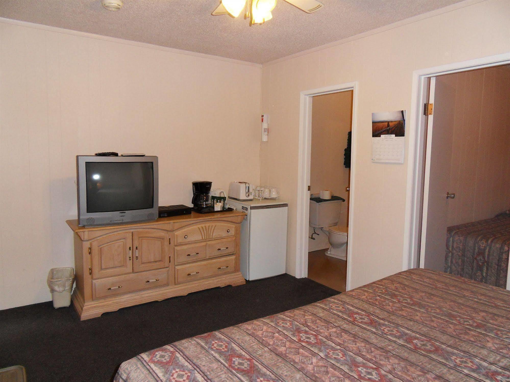 The Hitching Post Motel Pemberton Luaran gambar