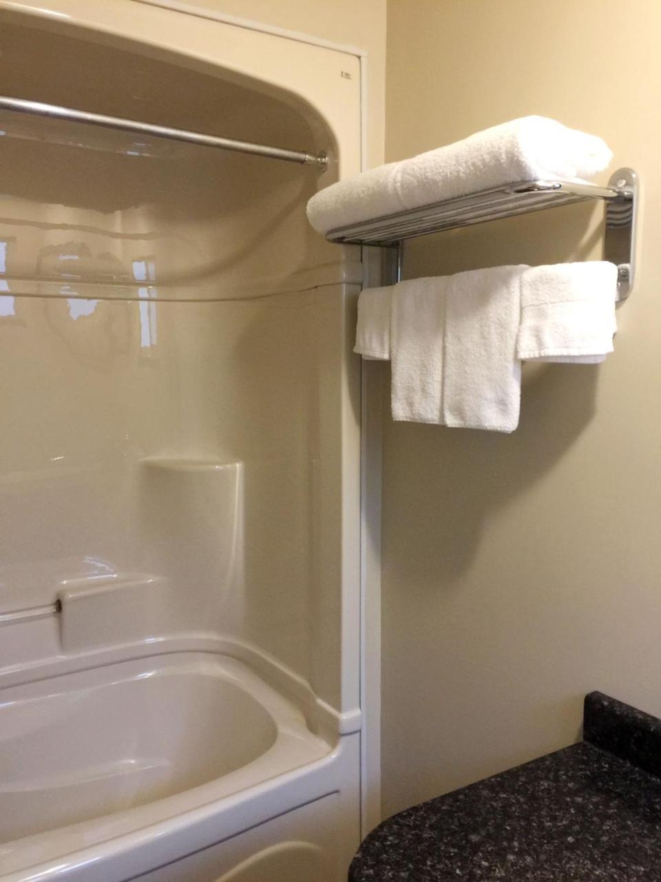 The Hitching Post Motel Pemberton Luaran gambar