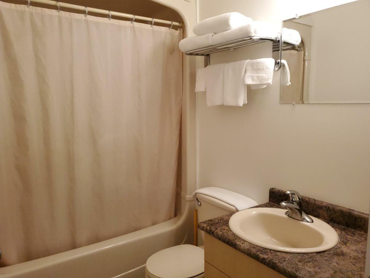 The Hitching Post Motel Pemberton Luaran gambar